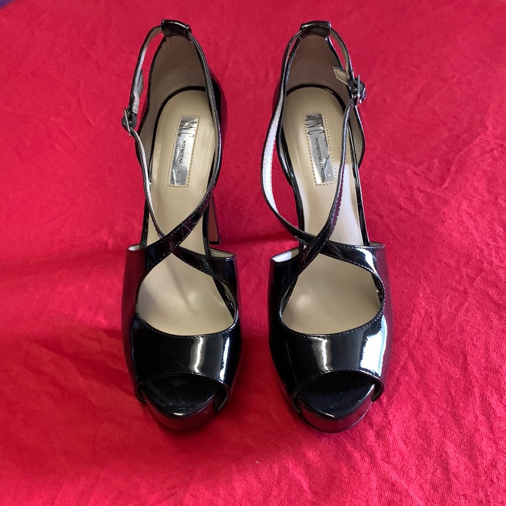INC International Concepts Black PanLeather 3”peep toe heel w/cross straps